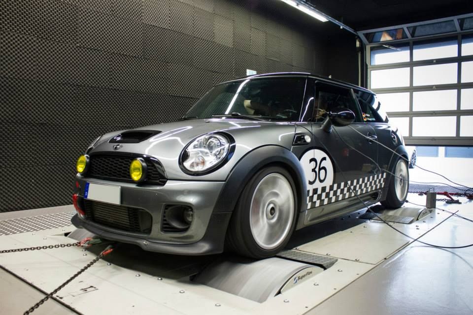 Mini Cooper S tuned by Mcchip-DKR