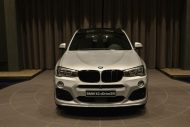 Części M-Performance i inne sprawiają, że BMW X3 xDrive35i F25 LCI prawie jak X3 M