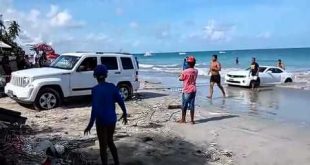 video jeep patriot versucht eine 310x165 Video: Jeep Patriot versucht einen Camaro vor dem ersaufen zu retten