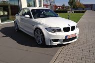 TJ-voertuigontwerp toont zijn BMW 1 Serie met V10-kracht