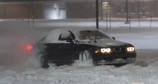 Video: ¡El horario de invierno es el tiempo BMW E39 M5 ...!