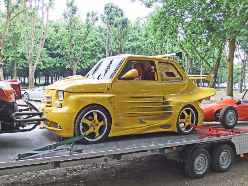 Crazy tuning on the Fiat 126!