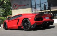 Nuevo kit de carbono para el Lamborghini Aventador de Rowen International