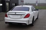 German Special Customs tunes the Mercedes S-Class W222