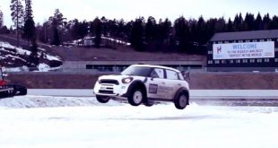 Video: The Stig am Steuer! Im Getunten MINI Countryman zur Winter Rally Challenge!