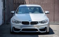 BMW M4 Gets Lowered At European Auto Source 10 190x119 Dezent & effektiv! BMW M4 F83 mit Sportfedern von H&R durch EAS Tuning