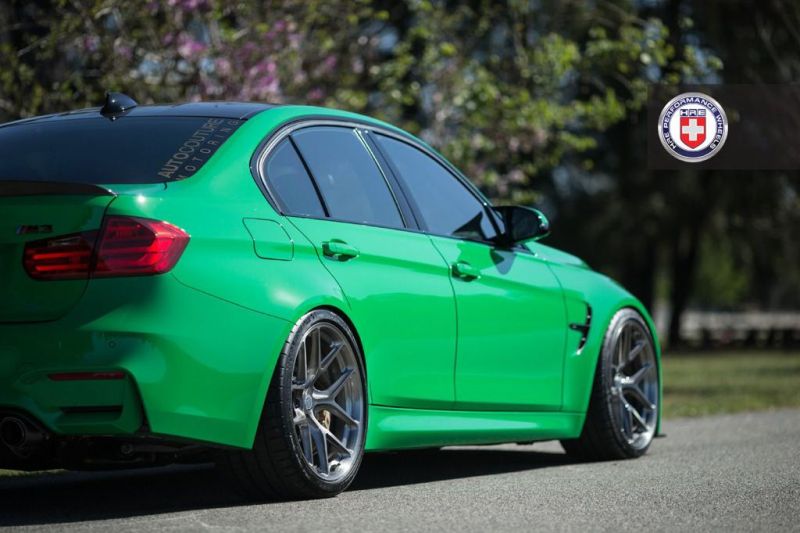 Signal Green BMW M3 Hre Wheels 1