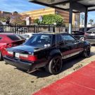 1990er Ford Mustang negro con HRE RS105 Alu's