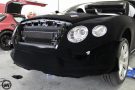 Compañero aterciopelado - Bentley GTC en foliación de terciopelo negro