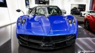 for sale: tasty 2013er Pagani Huayra in blue