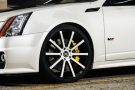 Cadillac CTS-V met 20 inch XO Luxury Wheels van Exclusive Motoring