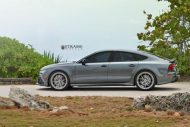 Grauer Audi RS7 auf Strasse Wheels SM5R Alufelgen