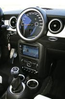 Mighty Power & Sound in the Mini Clubmann S by Mac Audio
