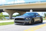 Extremely low and with HRE Wheels FF01 - Ford Mustang