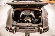 Onthuld - Porsche 911 Targa van Singer Vehicle Design