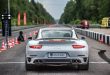 Vidéo: Porsche 911 Turbo contre Audi RS7 contre Mercedes CLS63 AMG