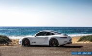 Weißer Porsche 911 auf 20 Zoll XO Luxury Wheels Verona