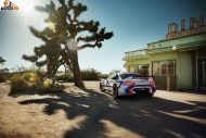 BMW 3.0 CSL Hommage R - optyka samochodu wyścigowego do Concept