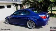 BMW E60 M5 Blue Forgestar F14 20x95et9 2 190x105 BMW E60 M5 V10 mit 20 Zoll Forgestar F14 Alufelgen