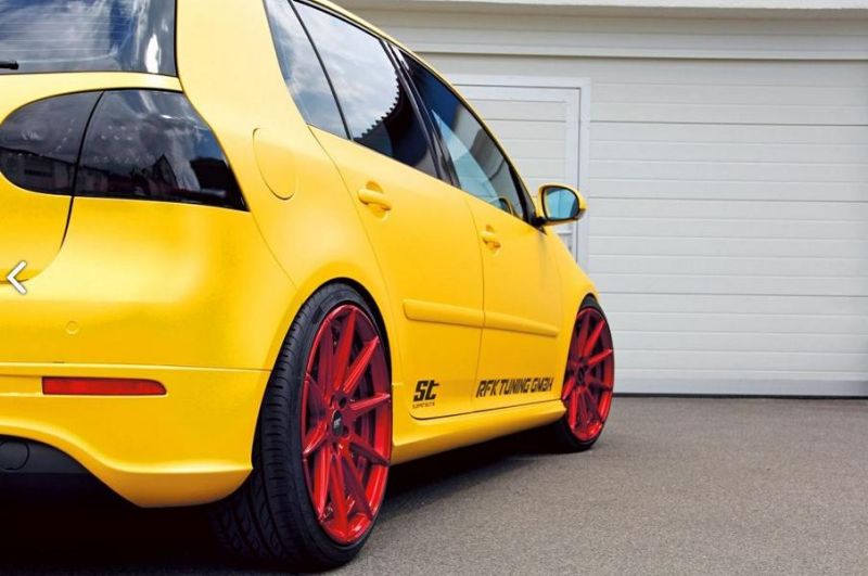 RFK Tuning pimps the VW GOLF 5 R32 on 270PS & 340NM