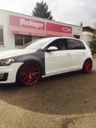 VW Golf VII GTI with Z-Performance Wheels & peppered suspension