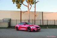 Pink Chrome BMW M4 folierung pink 12 190x127 Pink Bulle   Impressive Wrap foliert den BMW M4 F82