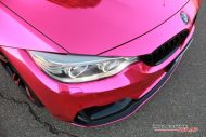 Pink Chrome BMW M4 folierung pink 3 190x127 Pink Bulle   Impressive Wrap foliert den BMW M4 F82