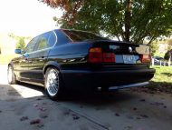 This Bmw E34 5 Series Has A V12 Under The 1 190x143