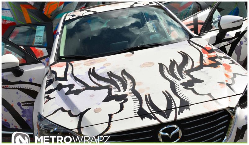 Metro Wrapz Mazda CX3 Art Car zur Miami Auto Show