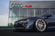 Spectacular - Audi R8 avec suspension Rotiform's et Accuair