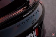 Vossen VPS-314 lichtmetalen velgen op de nieuwe Porsche Cayman GT4