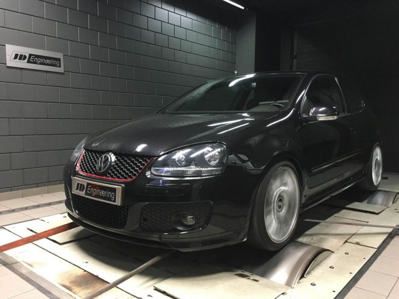VW Golf 5 2.0 TFSI mit 366PS &#038; 485NM by JD Engineering