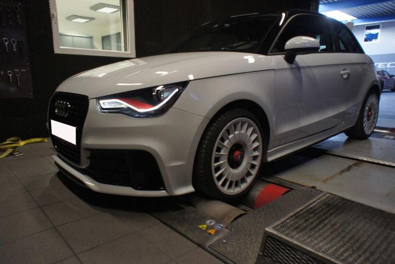 Audi A1 Quattro 2.0 TFSI mit 305PS by Shiftech Engineering