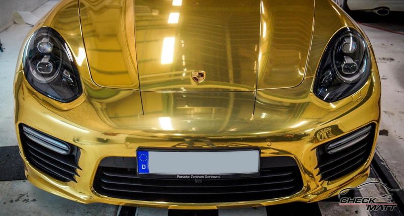 Golden Eye &#8211; Check Matt Dortmund Porsche Panamera