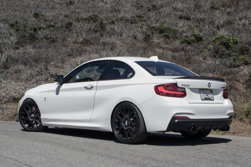 About 440PS & 300km / h in the Dinan BMW M235i Coupe