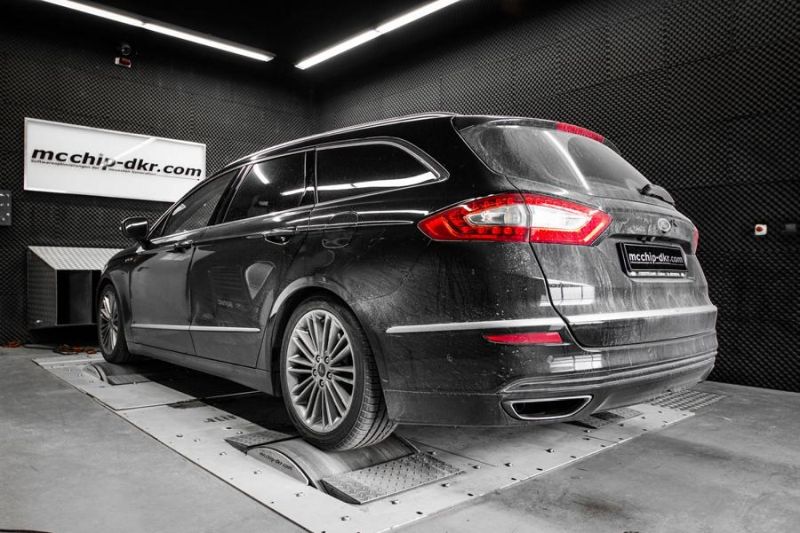 Ford Mondeo 2.0 TDCi Bi-Turbo with 235PS by Mcchip-DKR