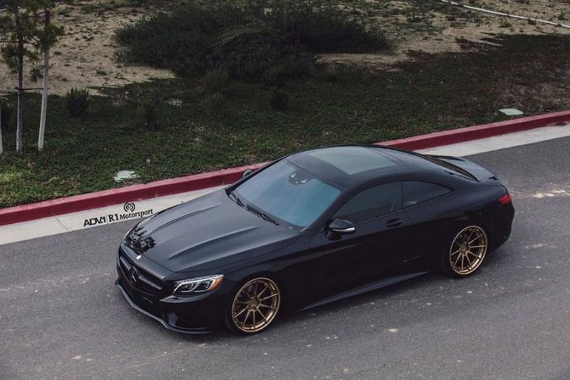Chic & subtle - Mercedes S Coupe on 22 inches ADV.1 Wheels