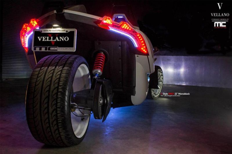 3 x Vellano VM31 alloy wheels on the Polaris Slingshot