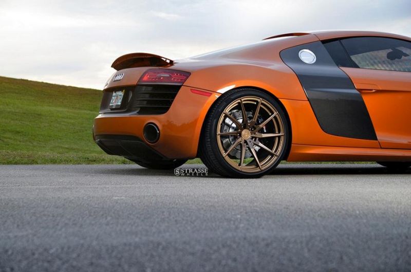 20 inch SV10TS alloy wheels on the Audi R8 V10 in orange