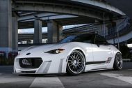 Implementado - 2016er Mazda MX-5 de Kuhl Racing