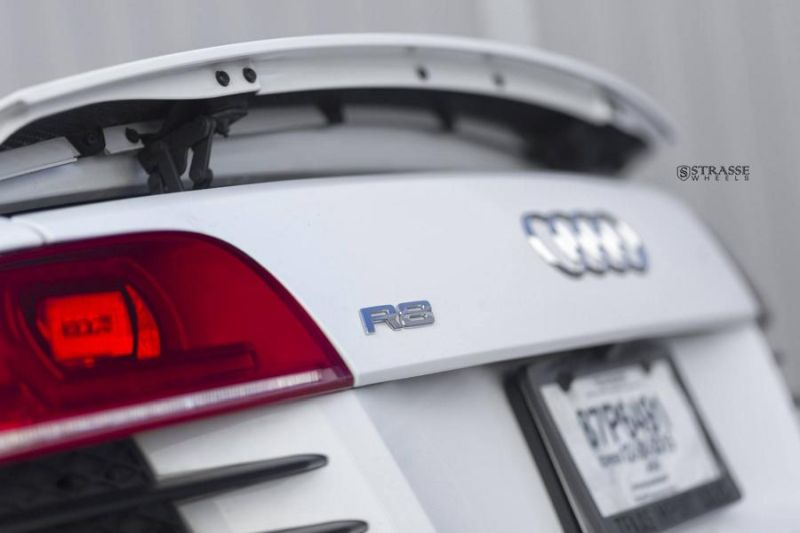 Audi R8 V8 auf 20 Zoll Strasse Wheels R10 Alufelgen
