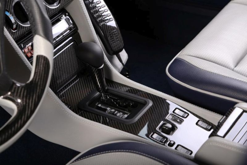 Carbon Motors - Tuning w Mercedes-Benz E500 W124