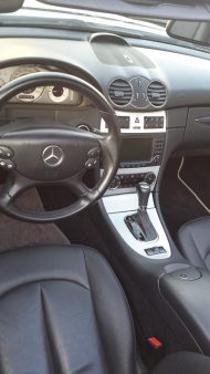 A quelque chose - Mercedes CLK Cabriolet KH-Racing sur mbDesign Alu's