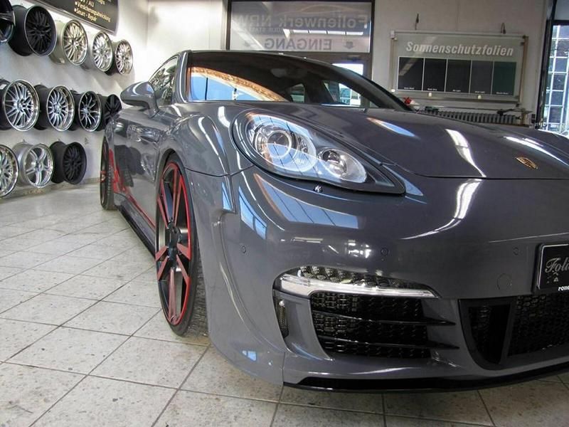 Porsche Panamera Turbo im 997 GT3 RS Outfit