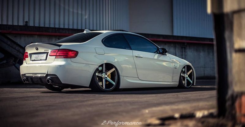 20 Zoll Z-Performance Wheels on the BMW E92 3er Coupe