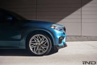 Discreet – BMW F85 X5M op Velos aluminium velgen van iND Distribution