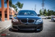 Forgestar F14 lichtmetalen velgen op de ModBargains BMW E60 M5