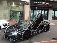 Impressive Wrap - eye-catching Tron Lamborghini Aventador SV