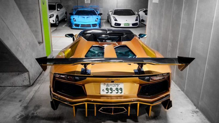 Wideo: Oberhammer - Lamborghini i więcej Tuningowy garaż w Tokio