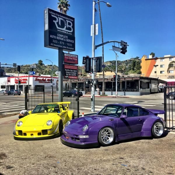 Historia de la foto: Rough World Concept Porsche 911 Widebody púrpura y amarillo
